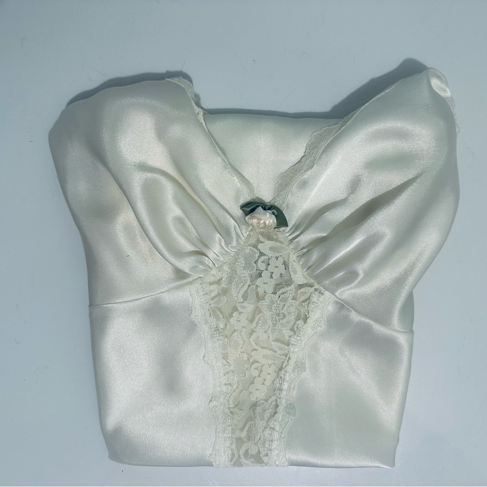 Vintage 1980’s Val Mode Lingerie Ivory White Lace Slip with Rose, Women Size XL - Picture 13 of 15